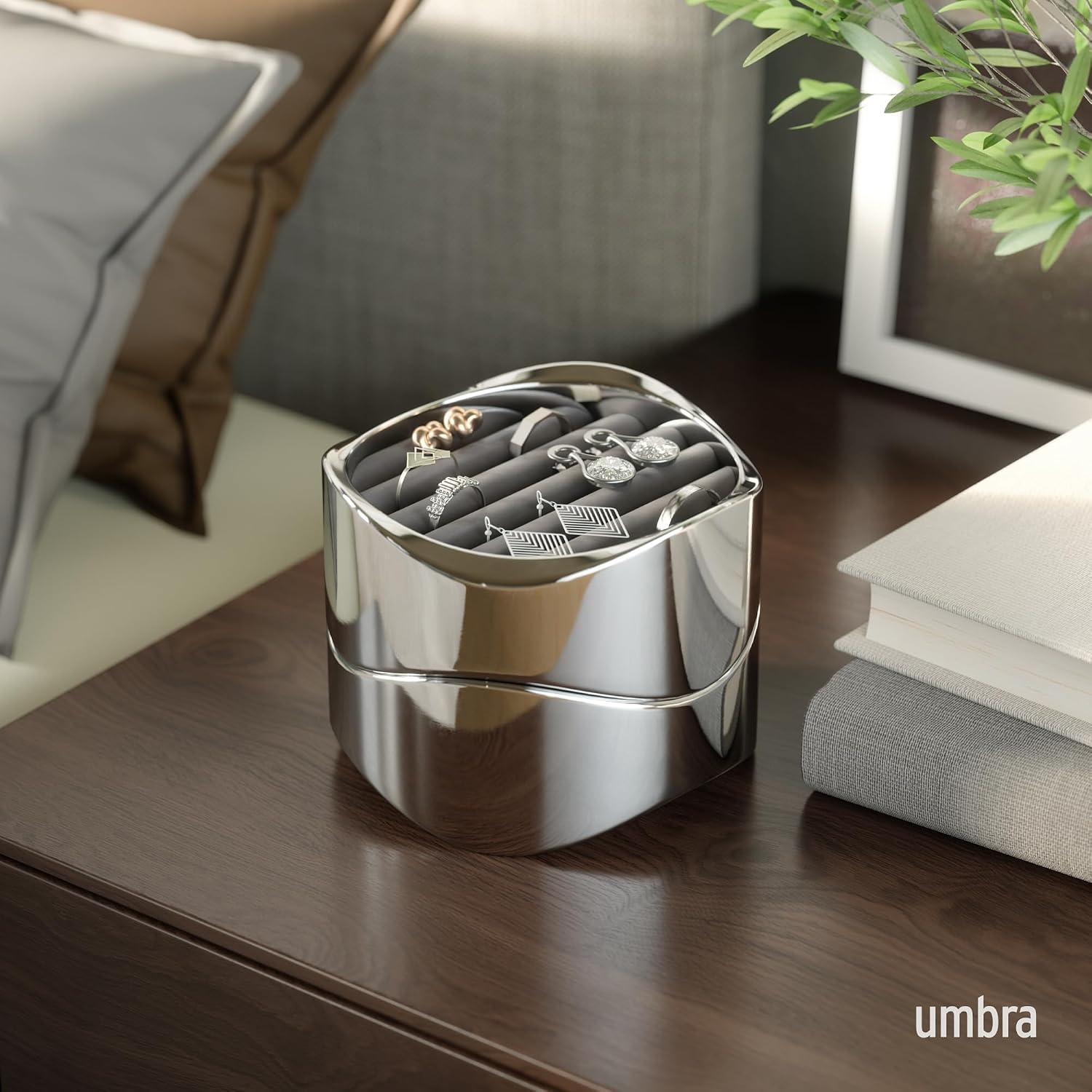 Umbra Wavy Jewelry Organizer, 2 Tier Ring Holder, Chrome