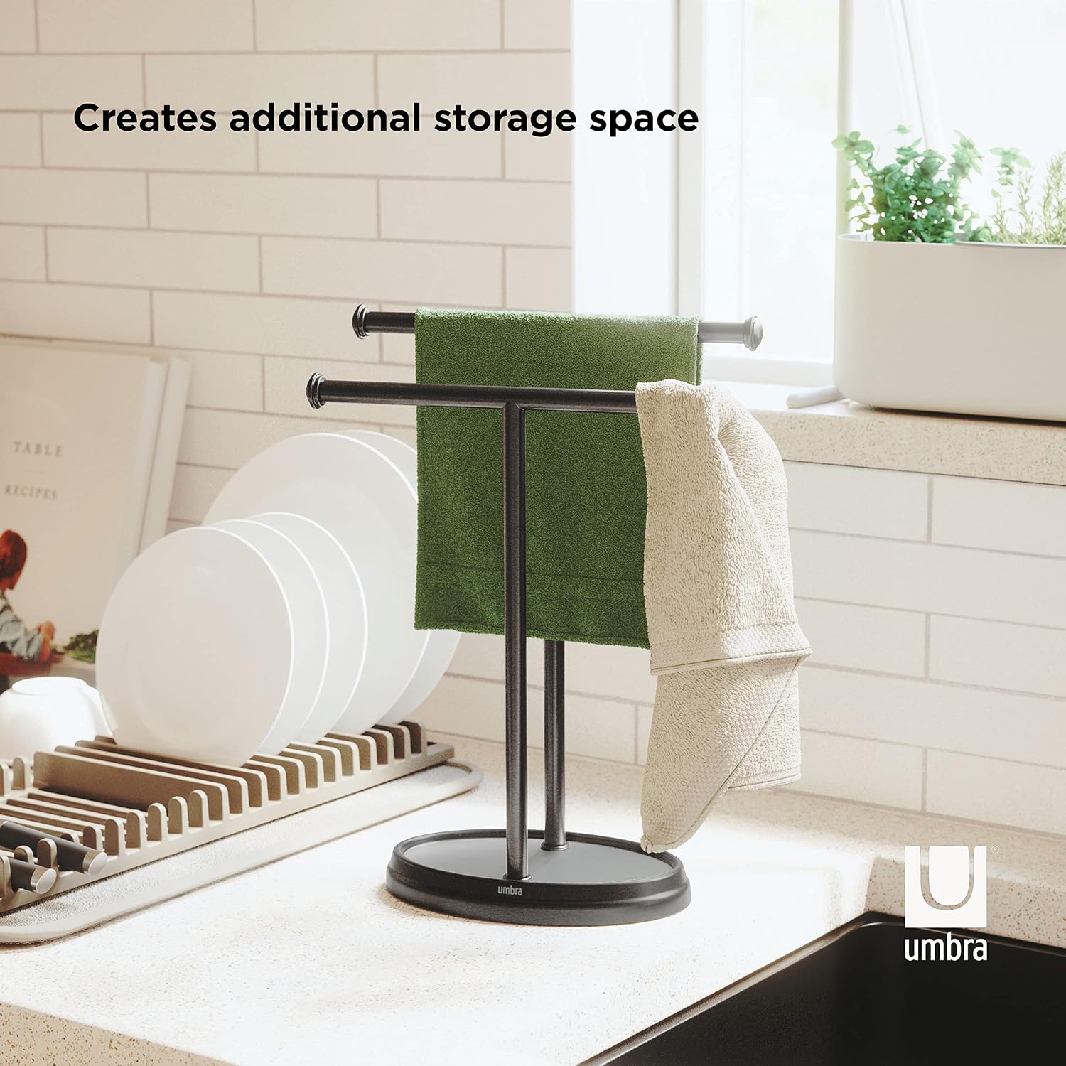 Umbra Palm Towel Tree, Free Standing Hand Towel Holder, Black